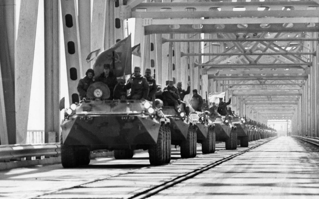 La invasión soviética de Afganistán y el ascenso de los talibanes