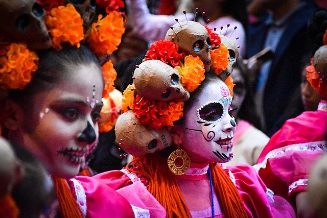 El Día de Muertos. Cuando la vida y la muerte se reúnen