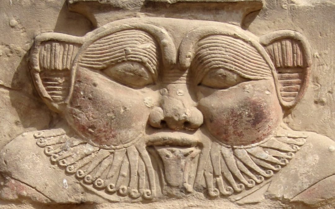 Restos de plantas psicotrópicas en un vaso ritual egipcio de época ptolemaica