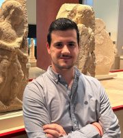 Jesús Robles Moreno Pausanias Damas, torres y leones. Los íberos a través de su escultura